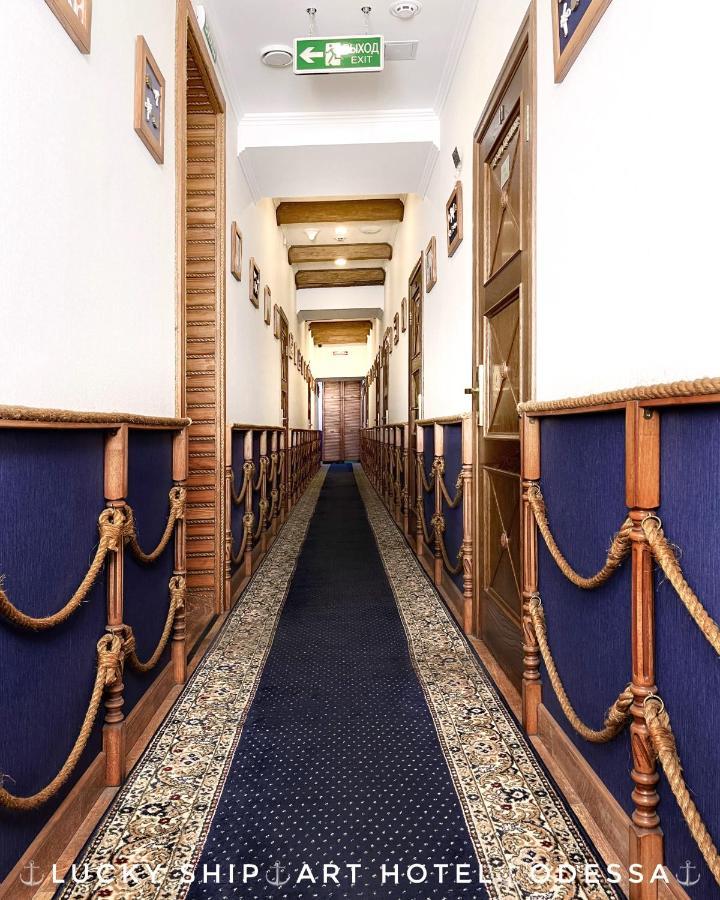 Lucky Ship Art Hotel Odessa Exterior foto