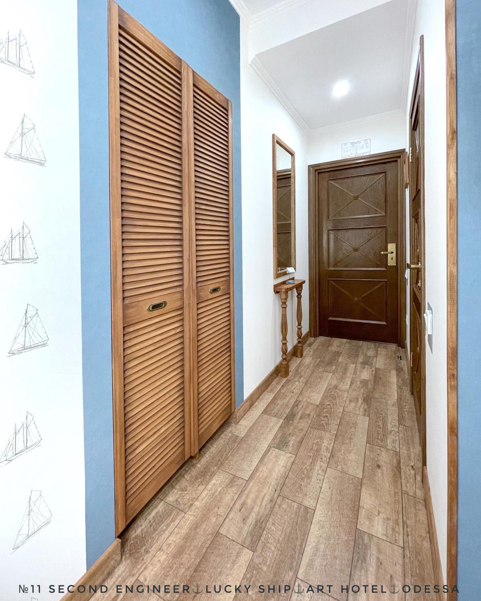 Lucky Ship Art Hotel Odessa Quarto foto